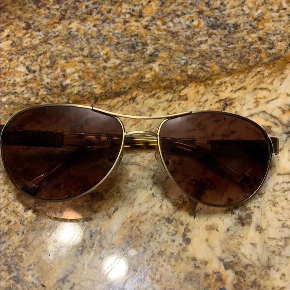 Xoxo aviator sunglasses